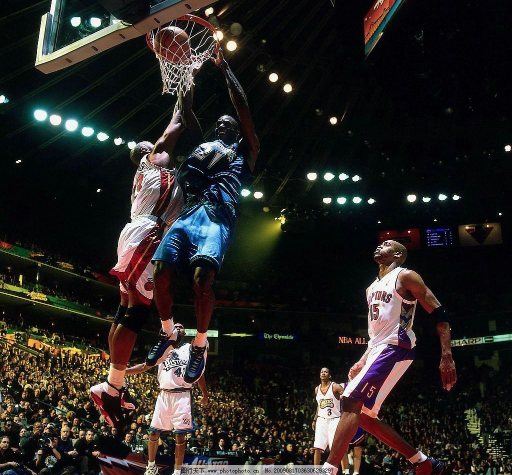 官方：拉姆斯代尔租借加盟纽卡斯尔联；据悉租借费为400万镑