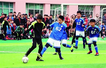 俱乐部杯是CBA季前赛的作用 各队都在抓紧热身、考察外援