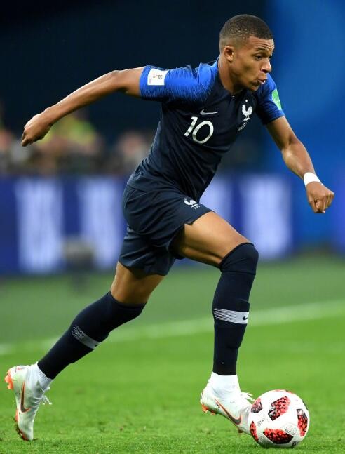 科瓦奇：我对施洛特贝克续约保持乐观；安塞尔米诺留到赛季末