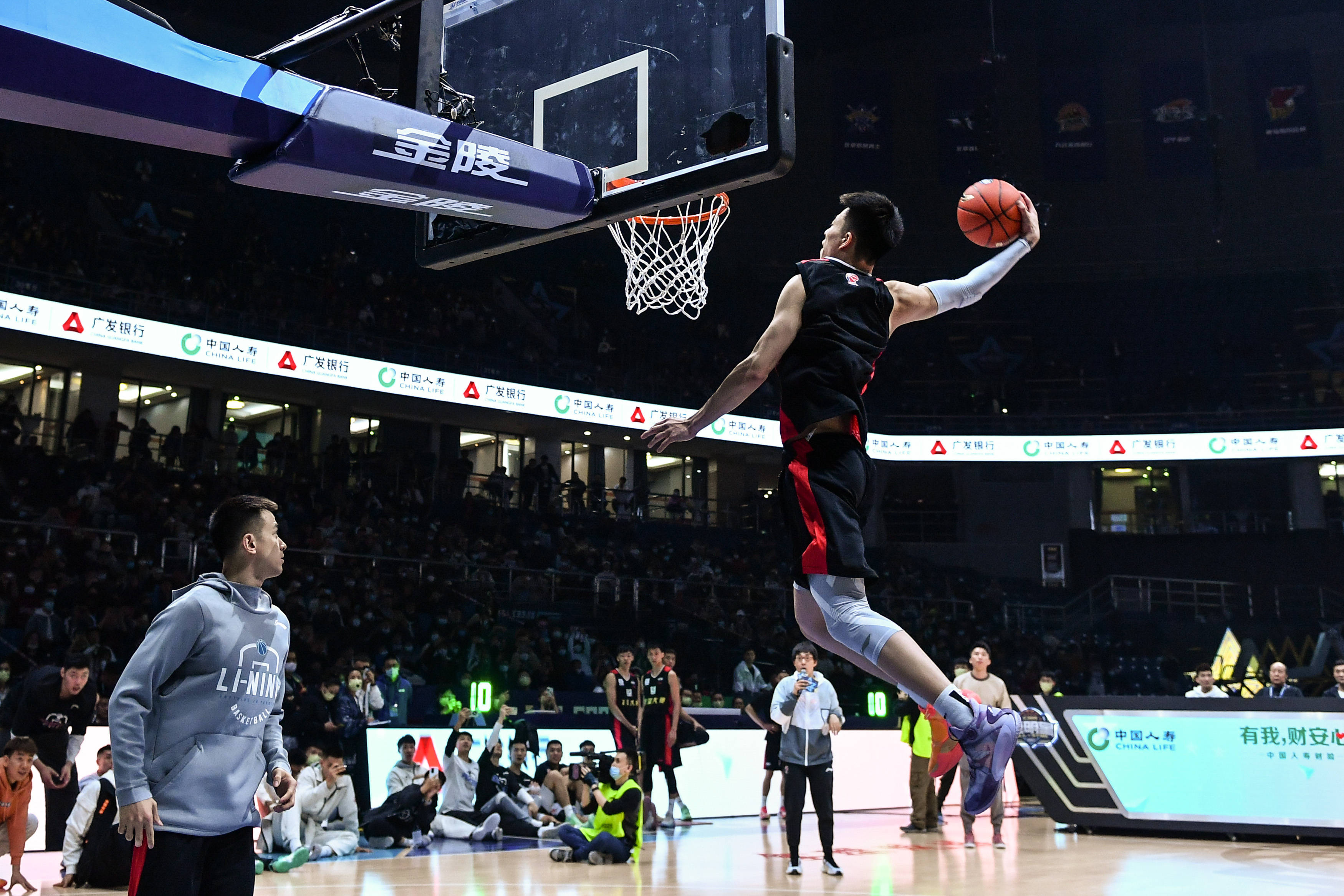 育碧动作游戏《荣耀战魂》新史低：0.5折后只要7块钱！